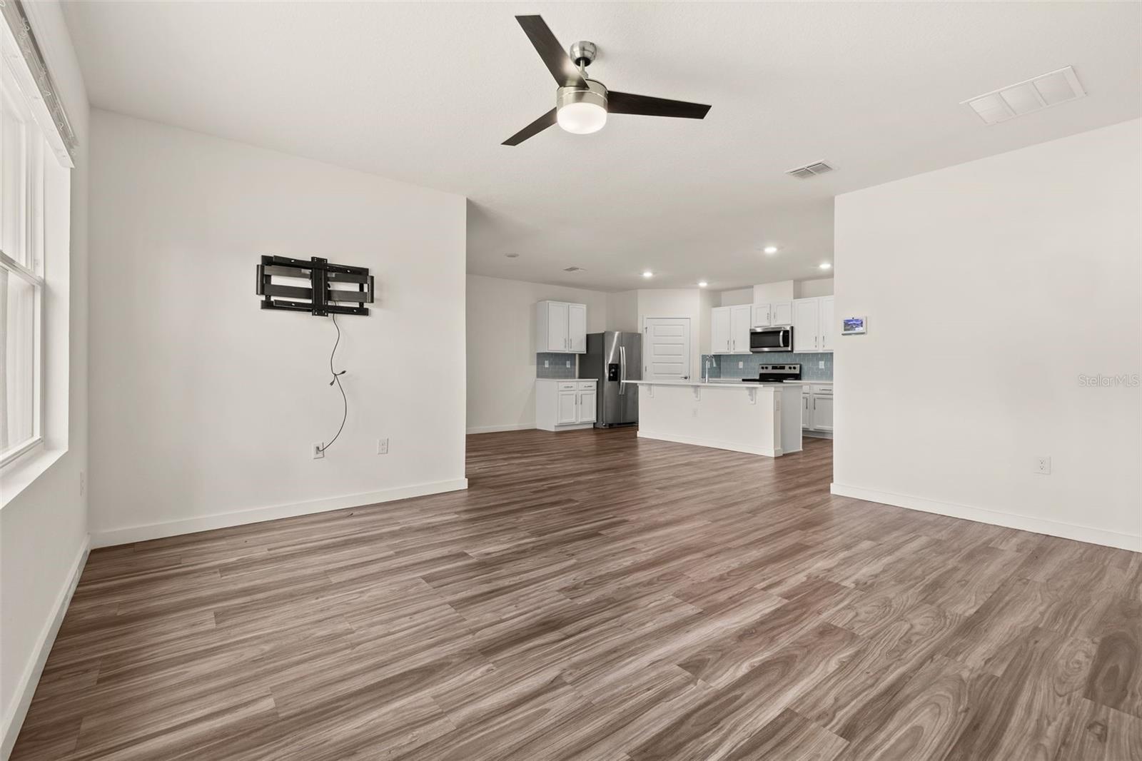 5154 Tana Ter Property Photo 32