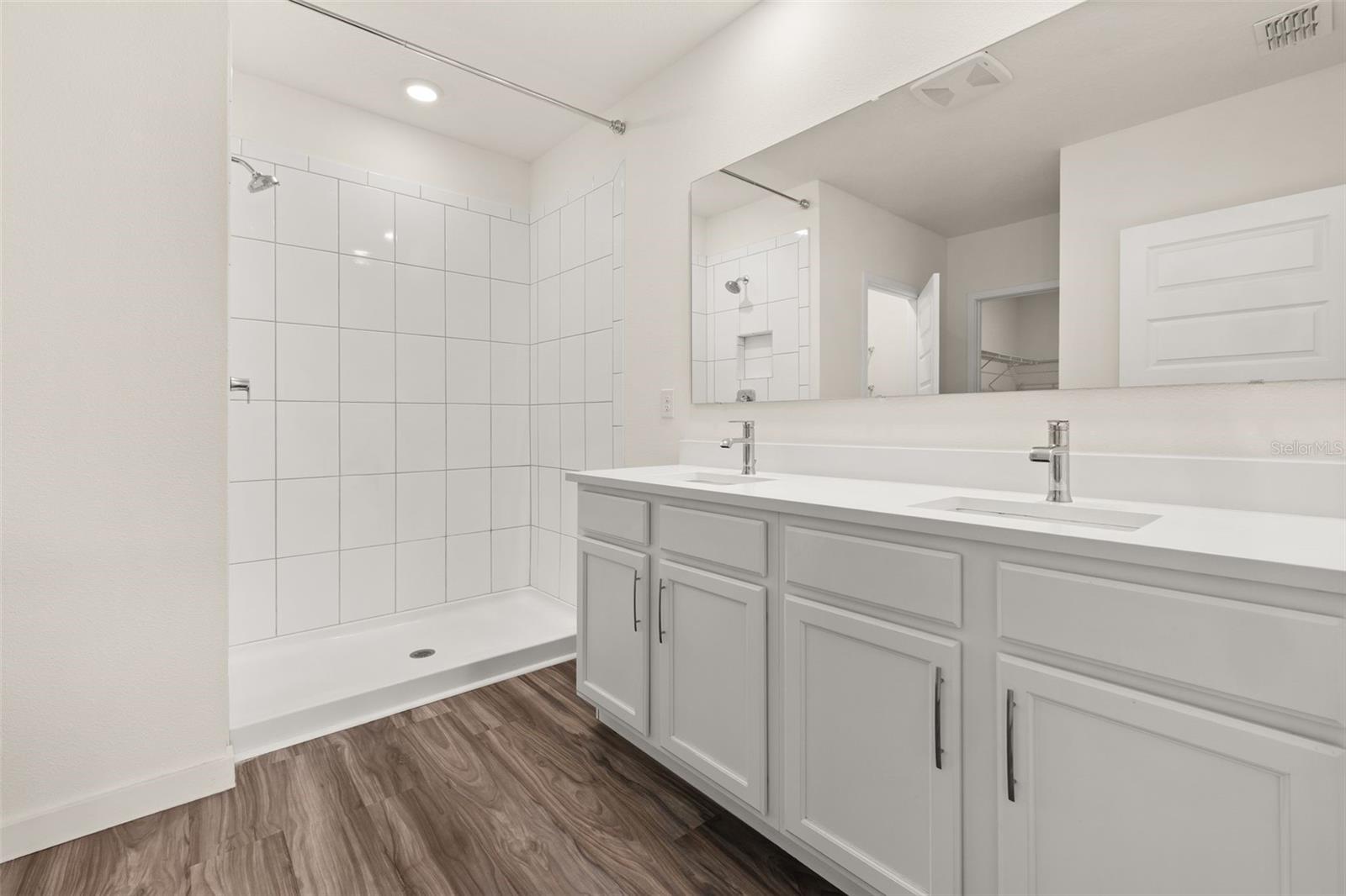 5154 Tana Ter Property Photo 37