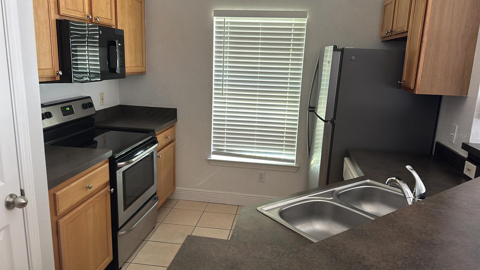 9149 Lee Vista Blvd #405 Property Photo 3