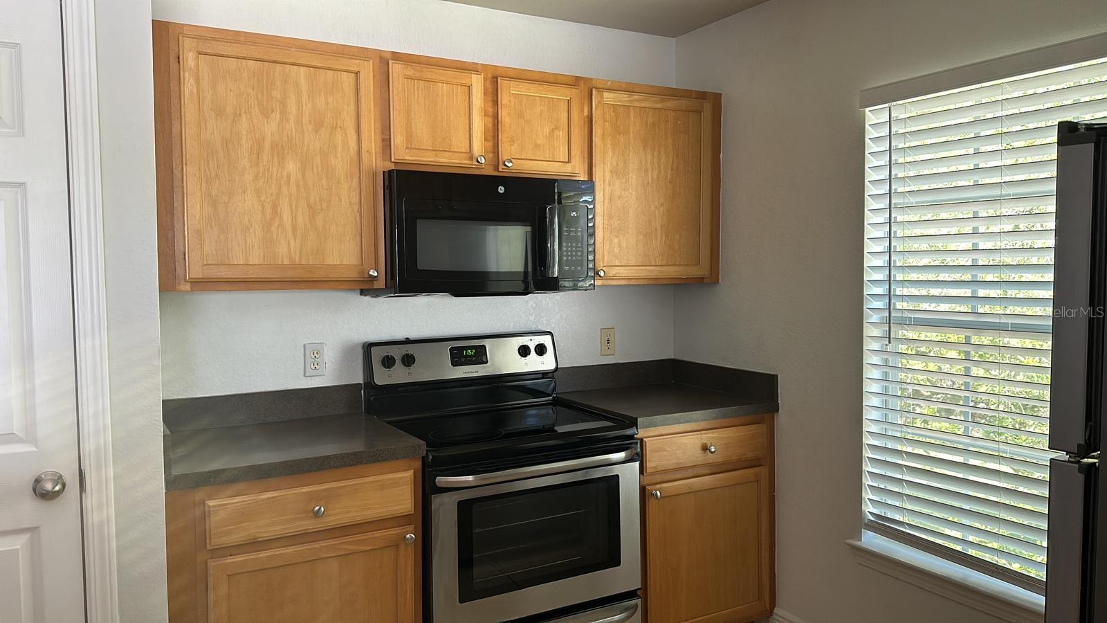 9149 Lee Vista Blvd #405 Property Photo 4