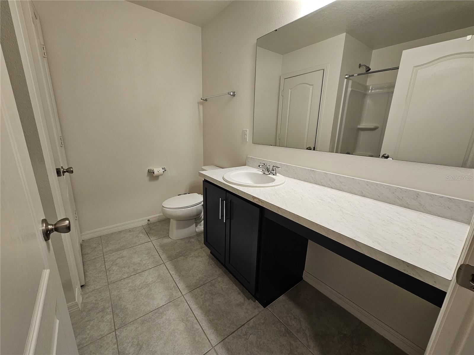 2058 Ficus St Property Photo 12