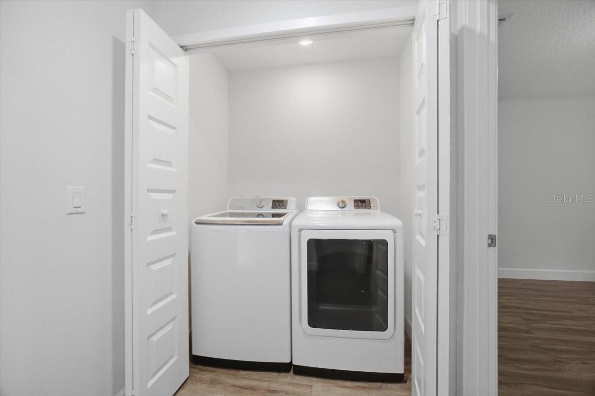 4432 Summer Flowers Pl Property Photo 15