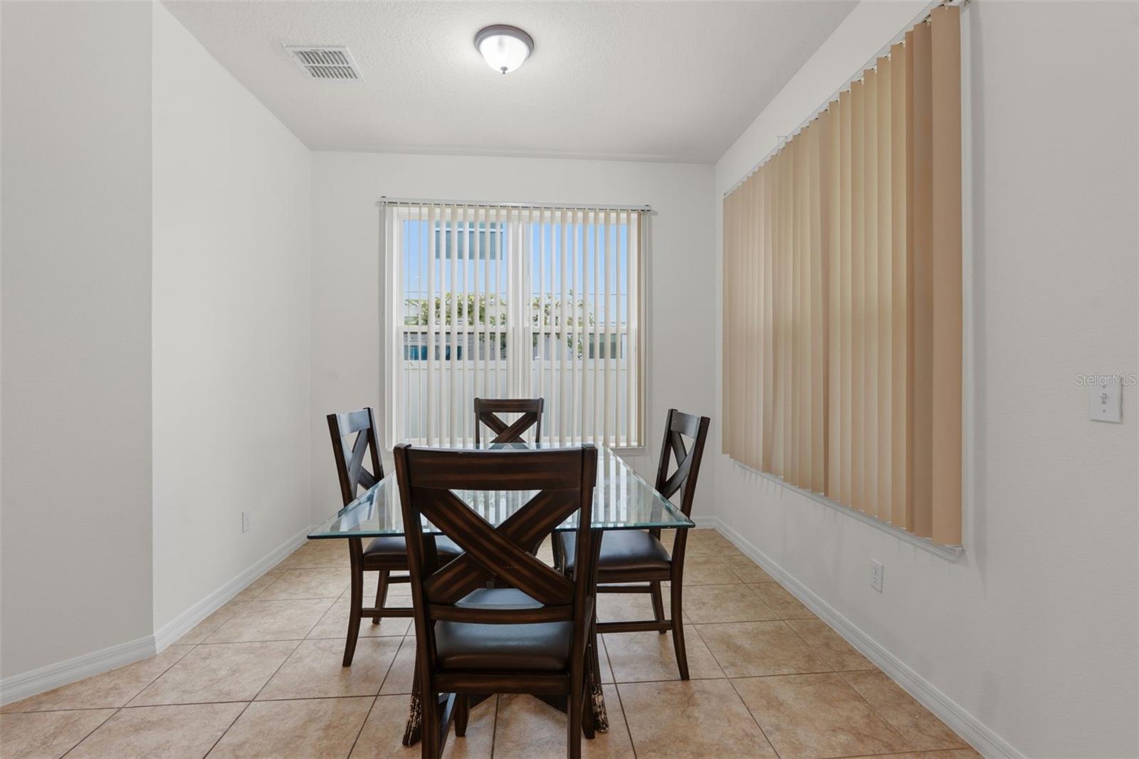 6310 Golden Dewdrop Trl Property Photo 15