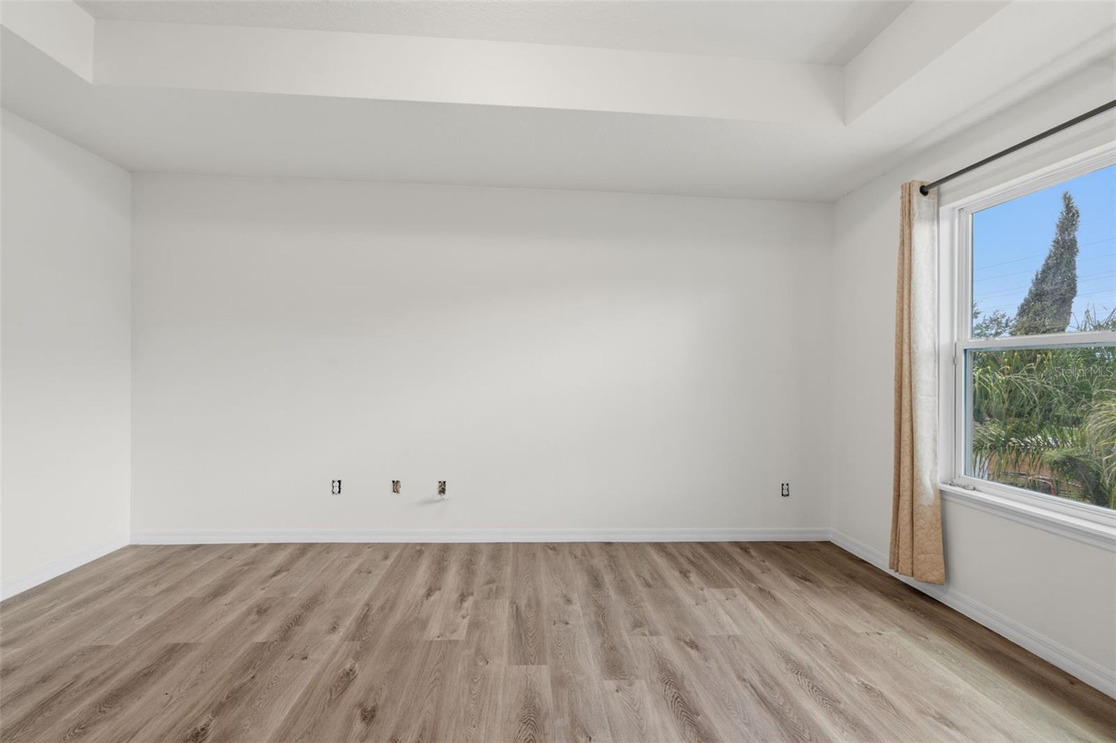 6310 Golden Dewdrop Trl Property Photo 34