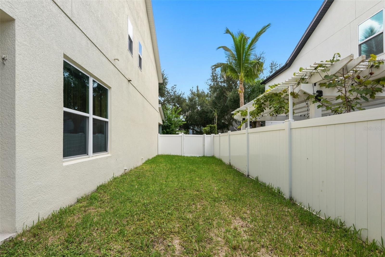 6310 Golden Dewdrop Trl Property Photo 44