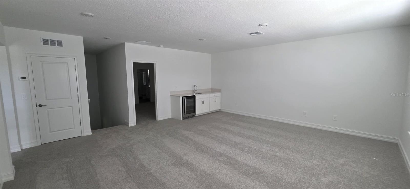 17837 17837 Grassybend Loop Property Photo 8