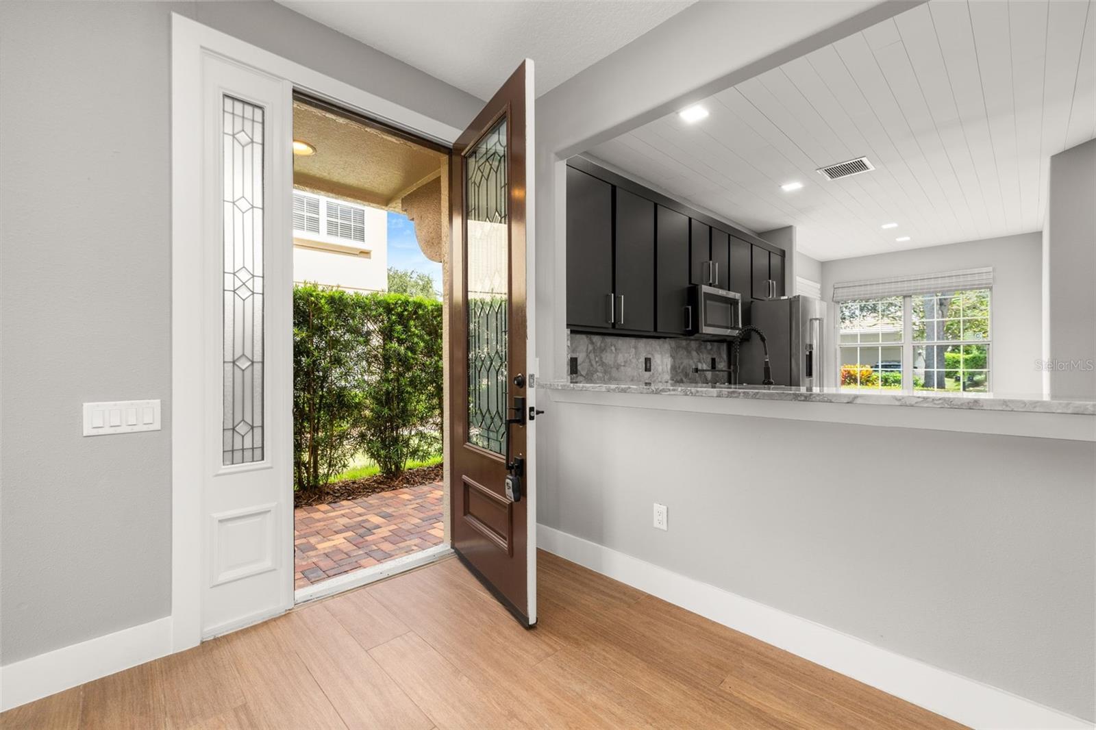 8332 Via Verona Property Photo 3