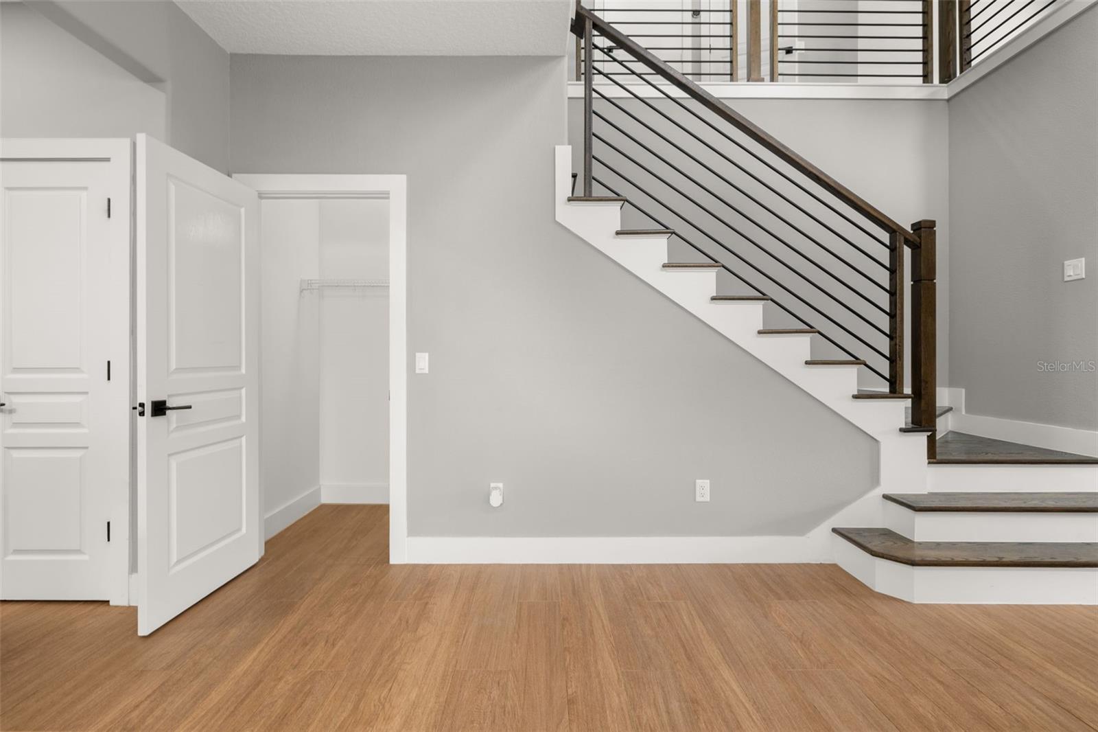 8332 Via Verona Property Photo 10