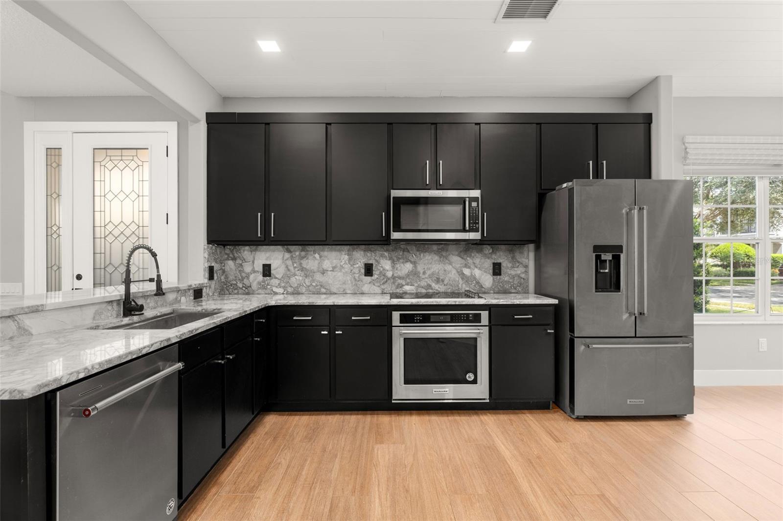 8332 Via Verona Property Photo 12