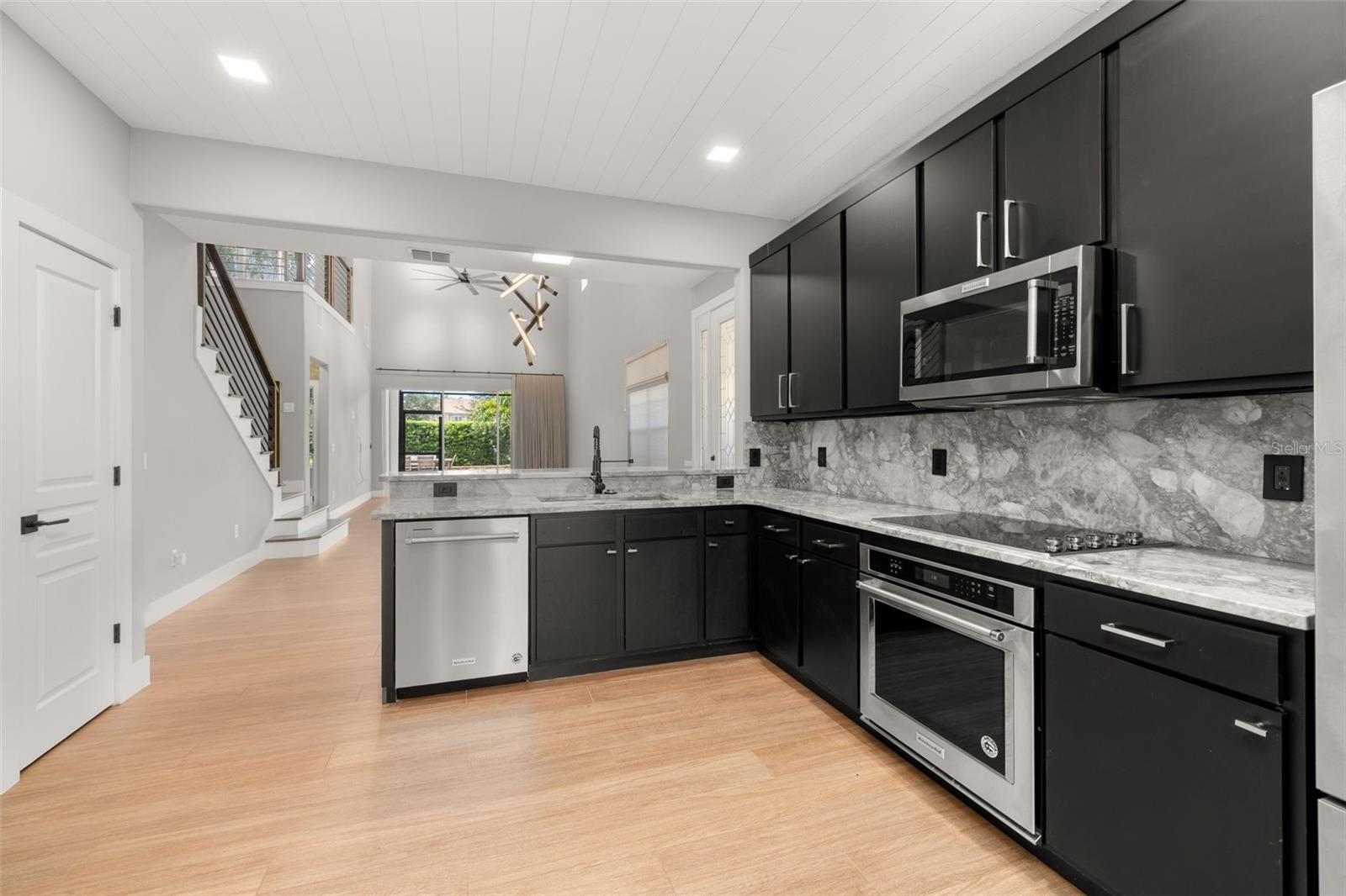 8332 Via Verona Property Photo 13