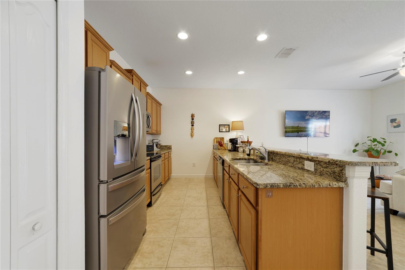 8972 Cat Palm Rd Property Photo 8
