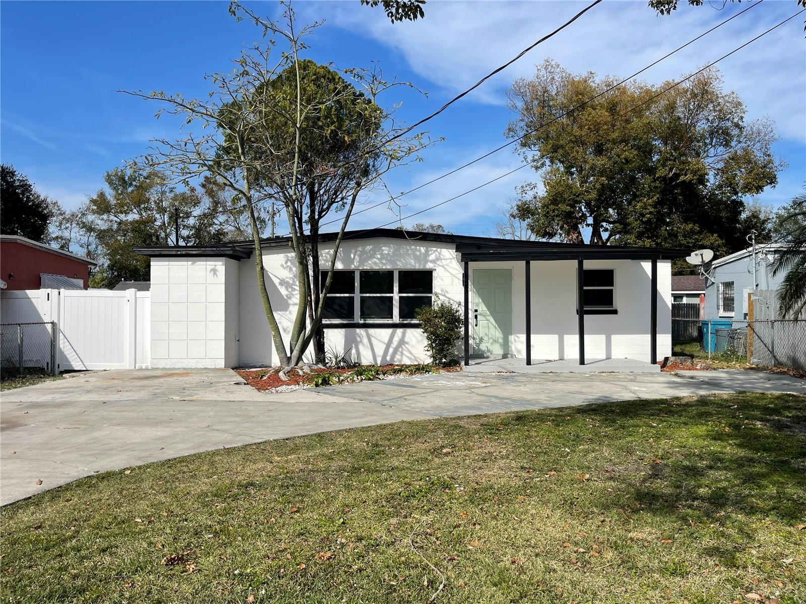 4045 Shellman St Property Photo 1