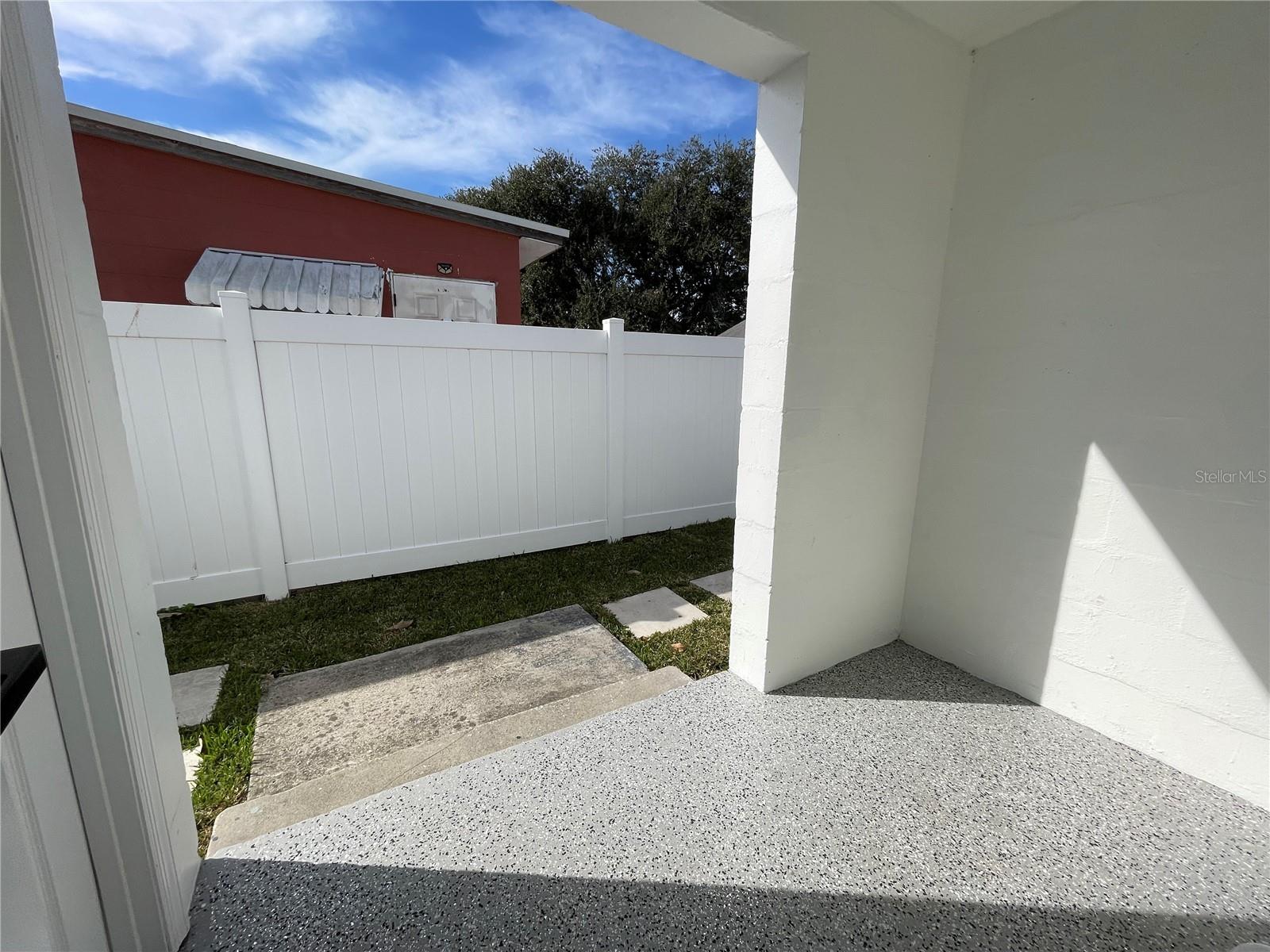 4045 Shellman St Property Photo 10