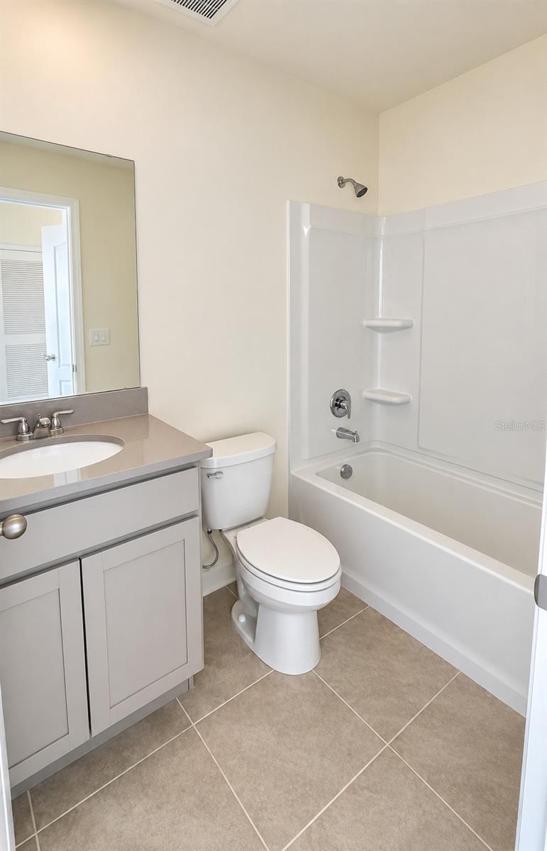 1784 Rock Elm Rd Property Photo 7