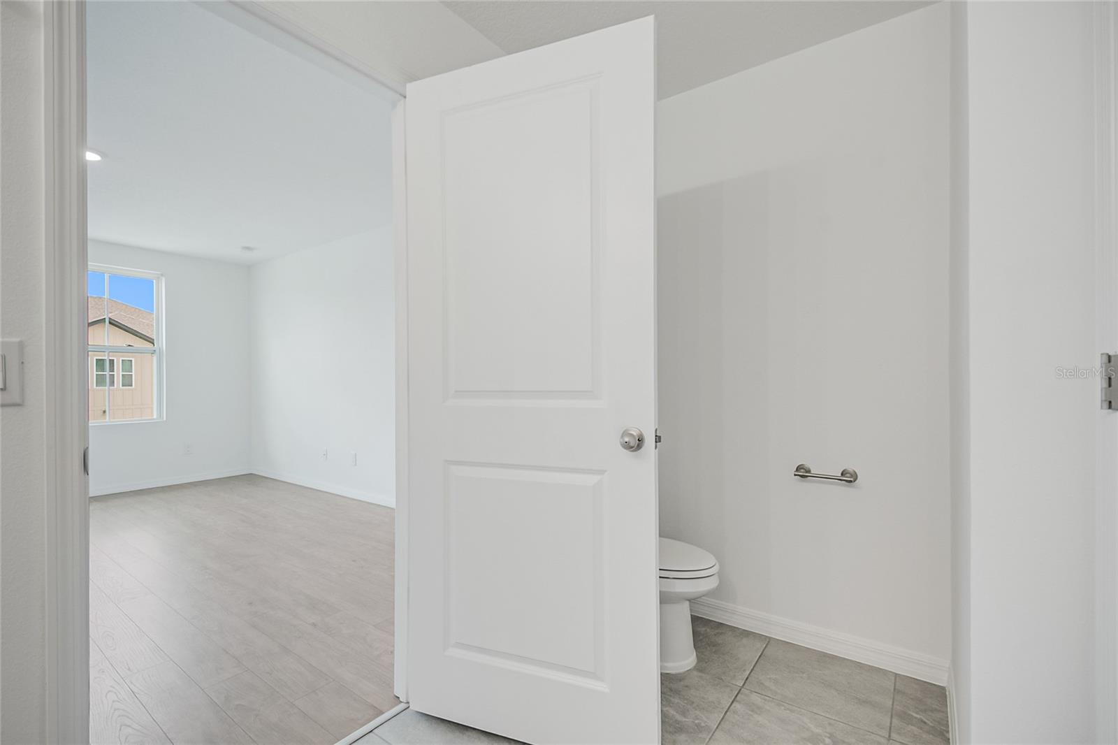 742 Longboat Dr Property Photo 25