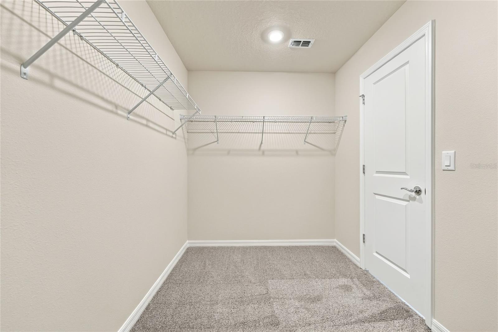 10507 Evening Star St Property Photo 30