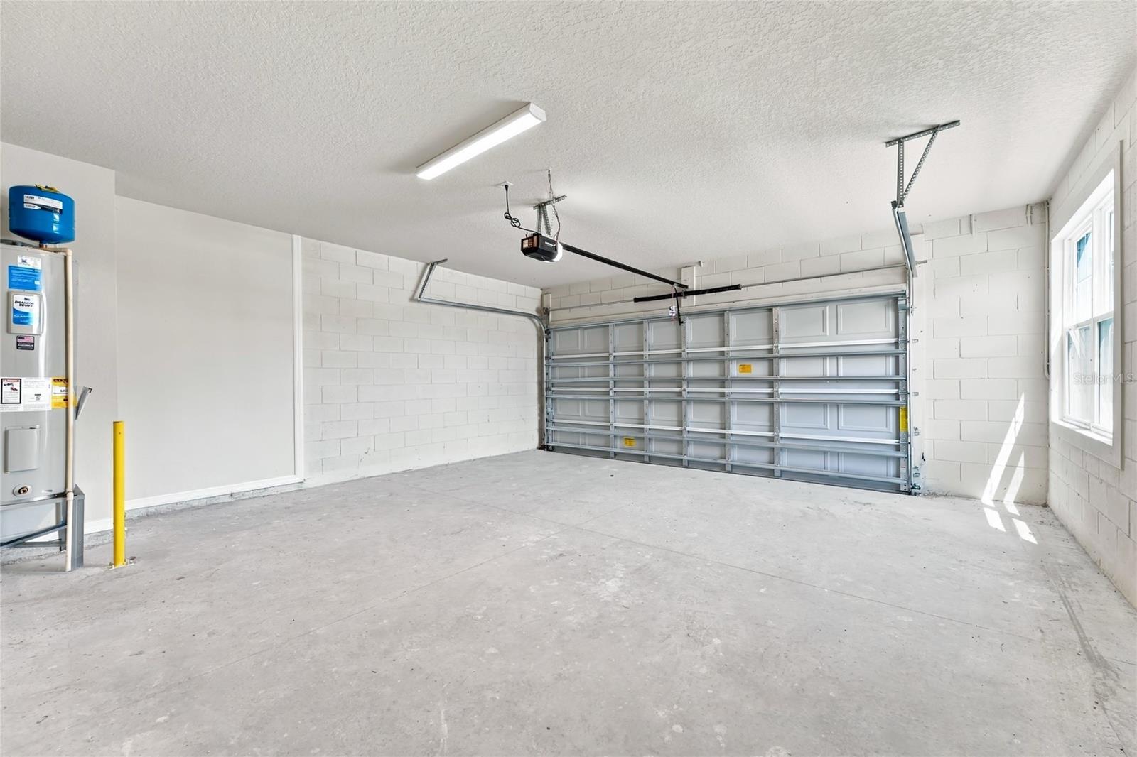 10507 Evening Star St Property Photo 32