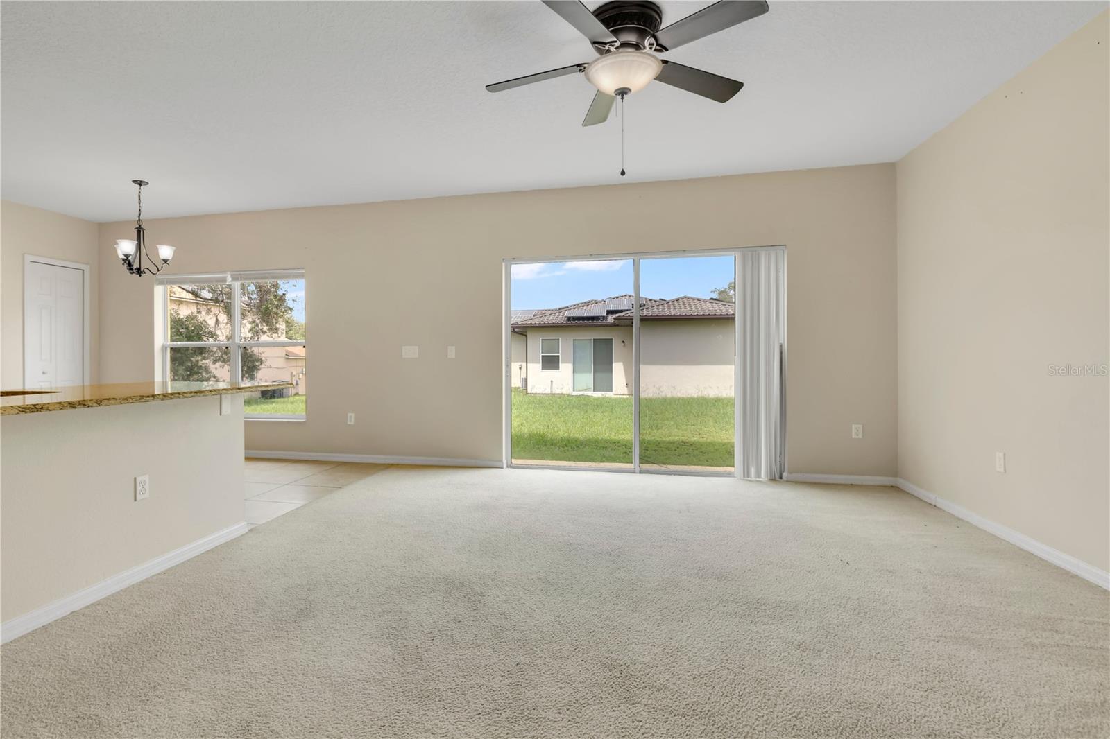 196 Athabasca Dr Property Photo 8