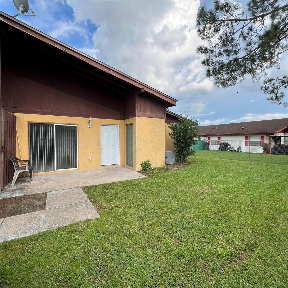 4170 FLYING FORTRESS AVE #4170 Property Photo 1