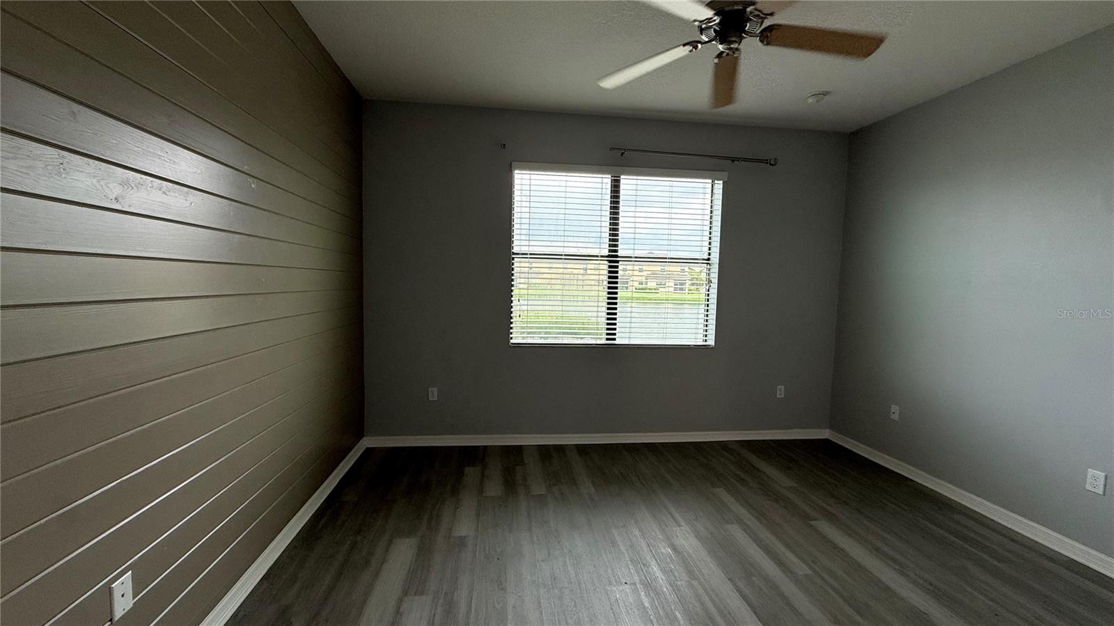 2381 Seven Oaks Dr Property Photo 7