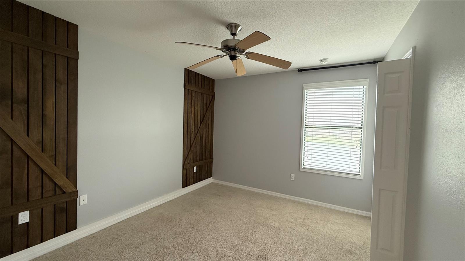 2381 Seven Oaks Dr Property Photo 18
