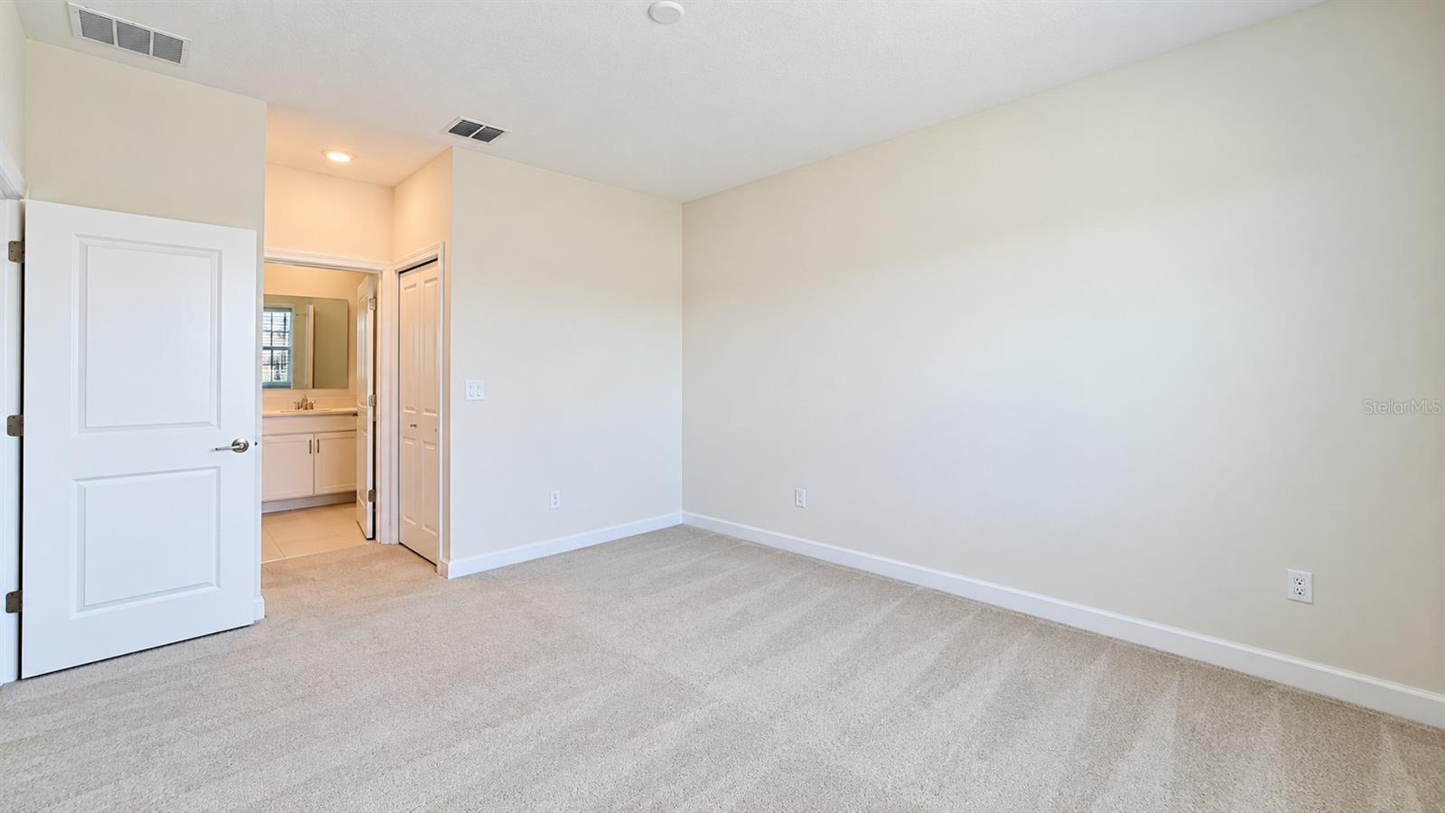 5224 Dagenham Dr Property Photo 19