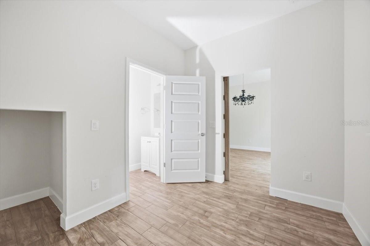 4440 Summer Flowers Pl Property Photo 12
