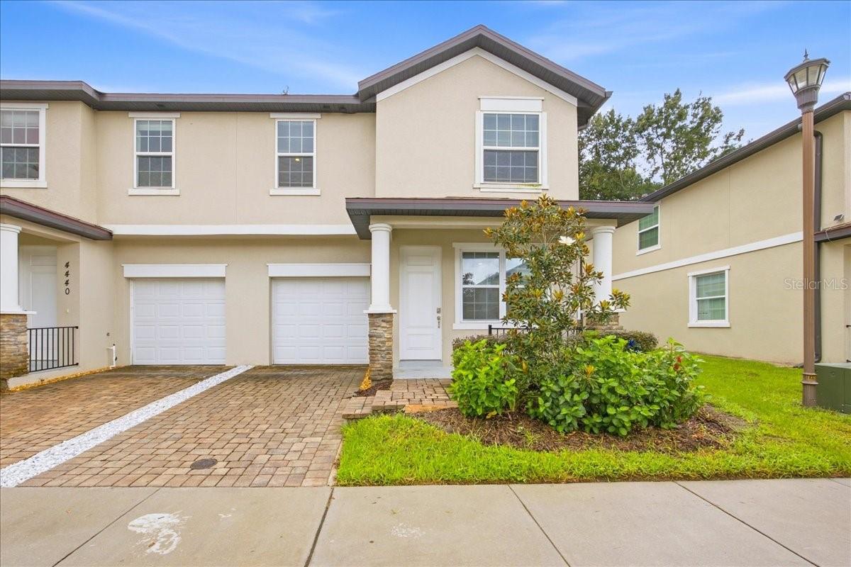 4444 SUMMER FLOWERS PL Property Photo 1
