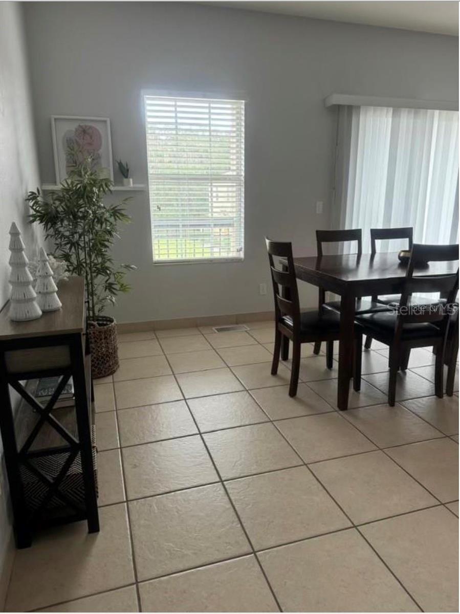 2260 Betsy Ross Ln Property Photo 15