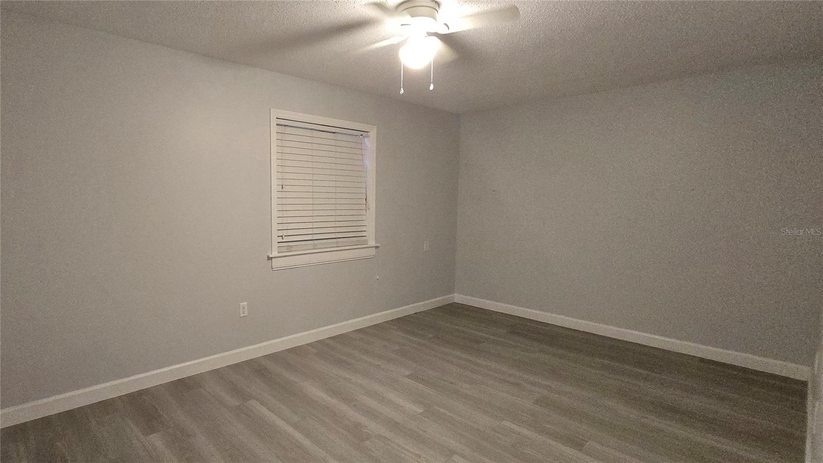 2617 Pine Tree Dr Property Photo 20