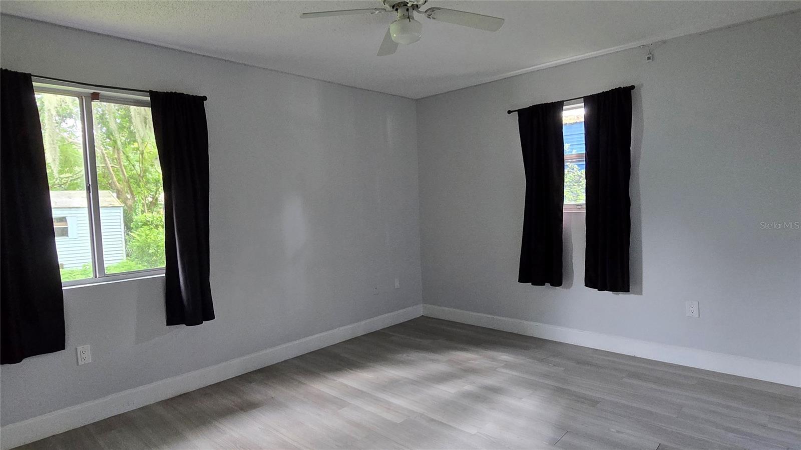 2617 Pine Tree Dr Property Photo 29