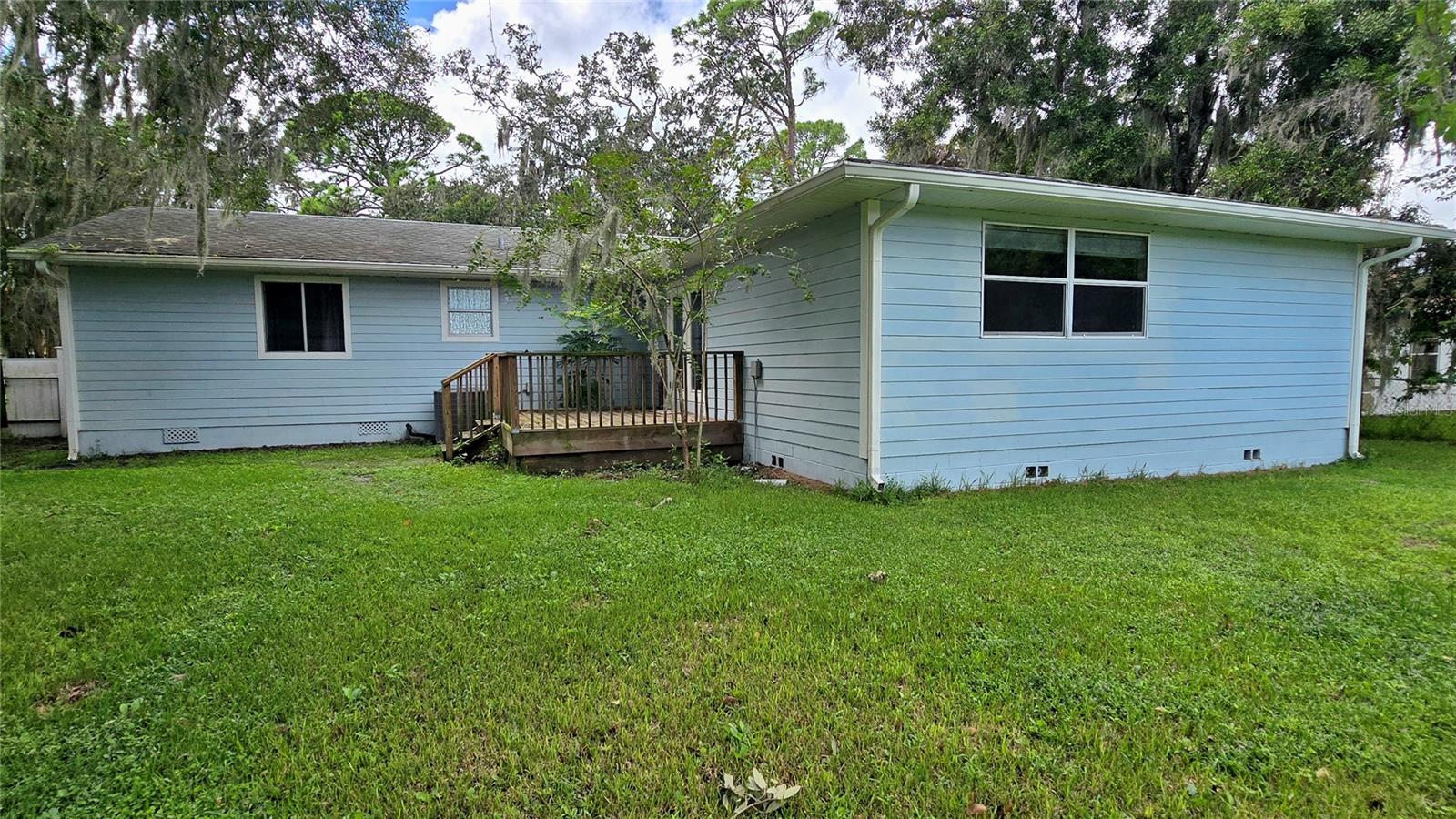 2617 Pine Tree Dr Property Photo 35