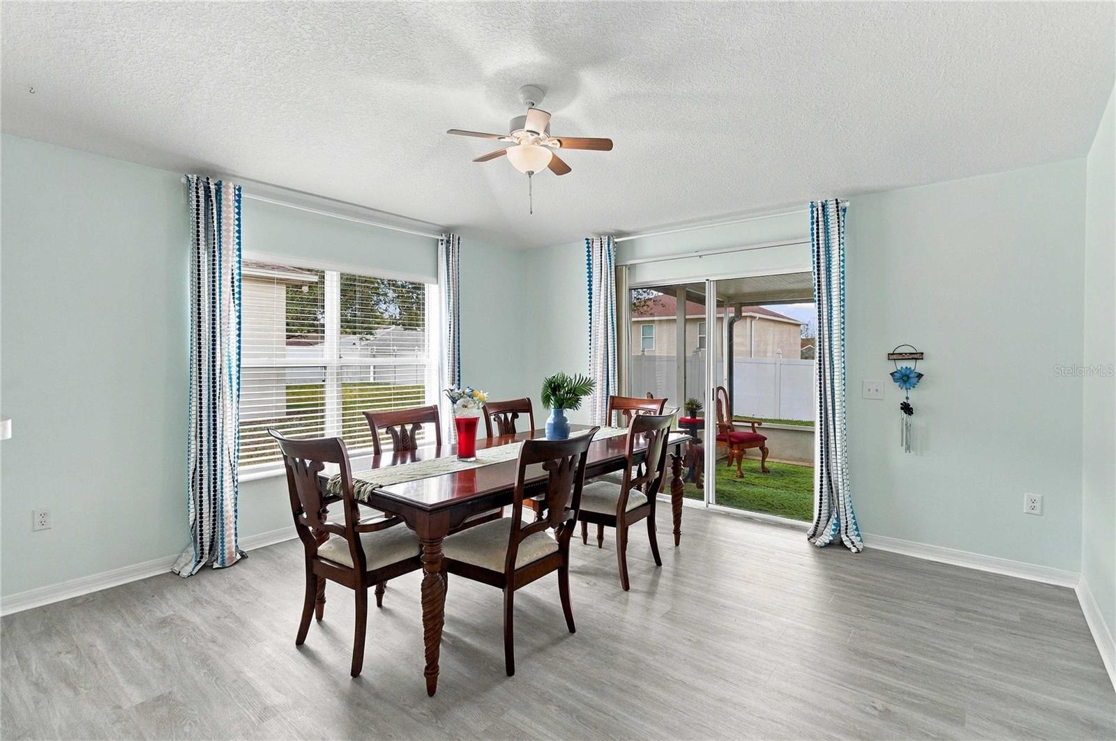 755 Lobelia Dr Property Photo 16