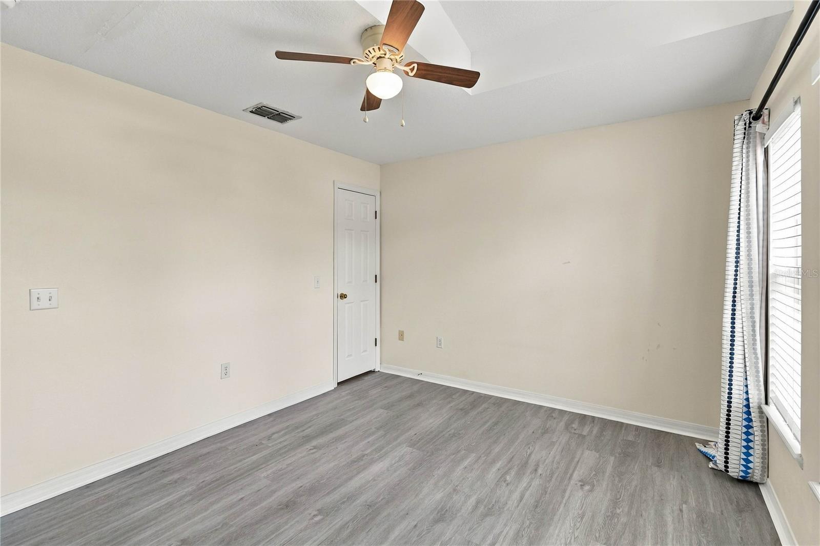 755 Lobelia Dr Property Photo 31