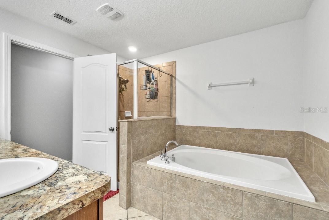 3256 Rodrick Cir Property Photo 25