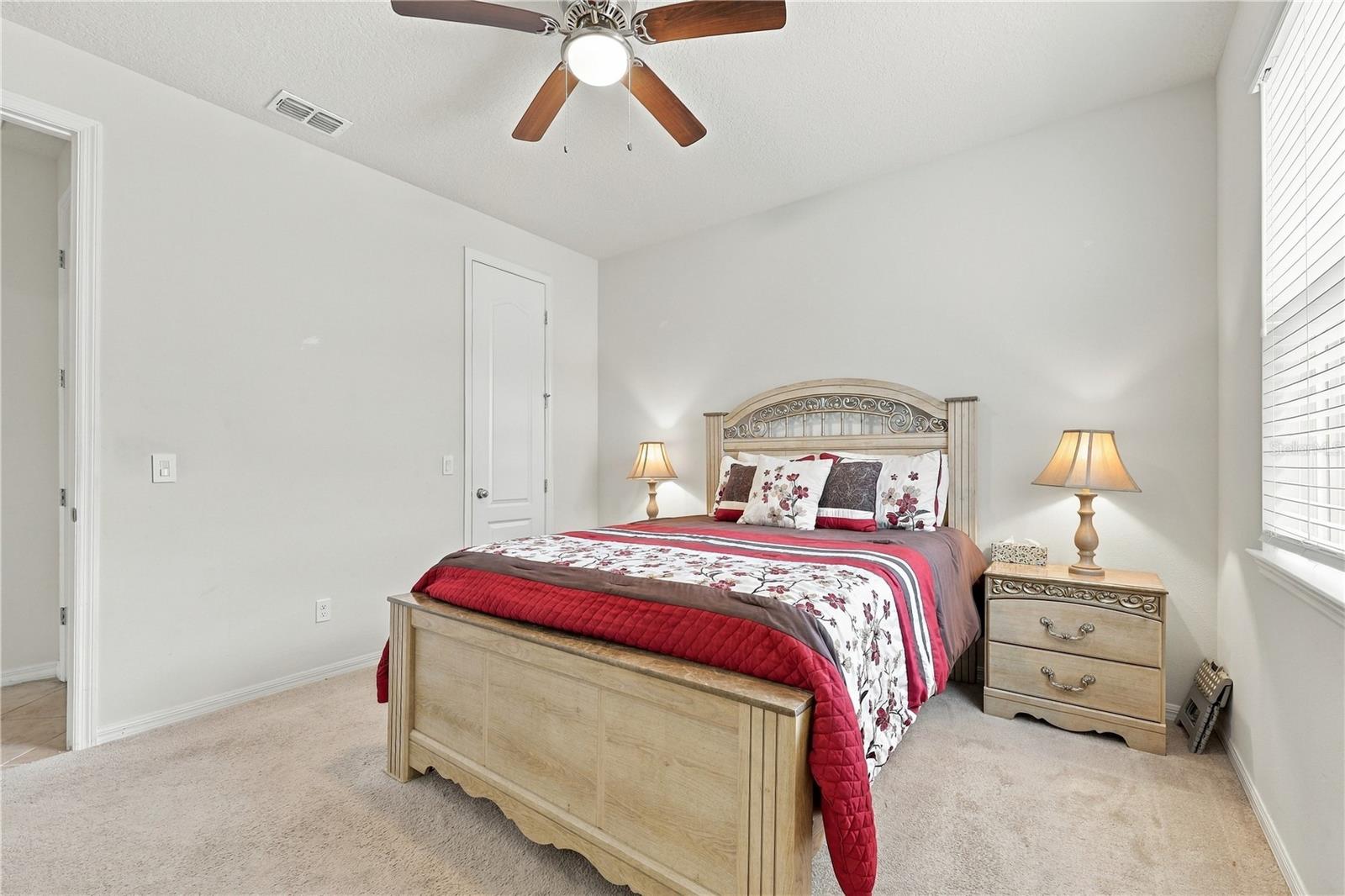 5133 Chickadee St Property Photo 29