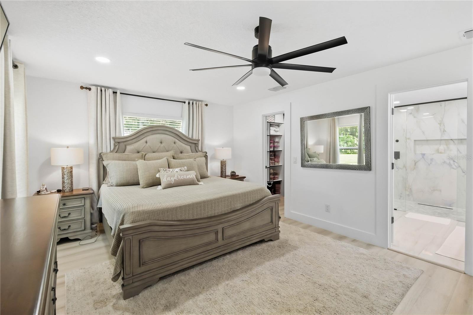 3180 Whisper Wind Dr Property Photo 16