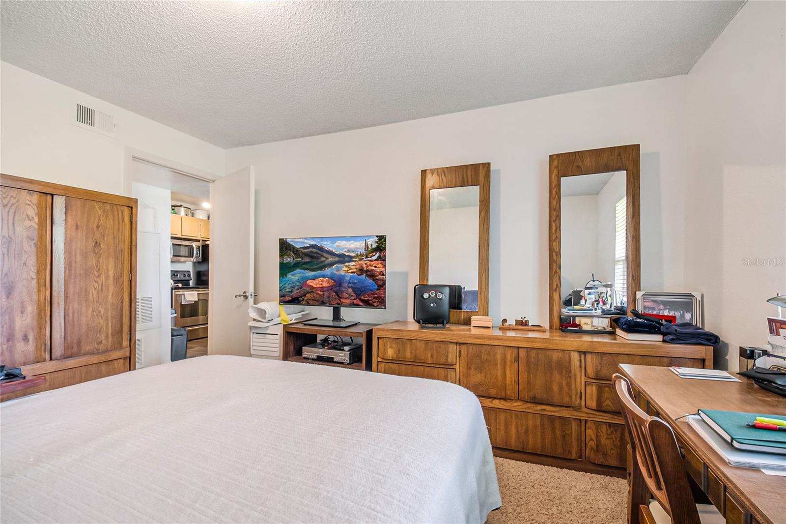 11520 Westwood Blvd #524 Property Photo 17