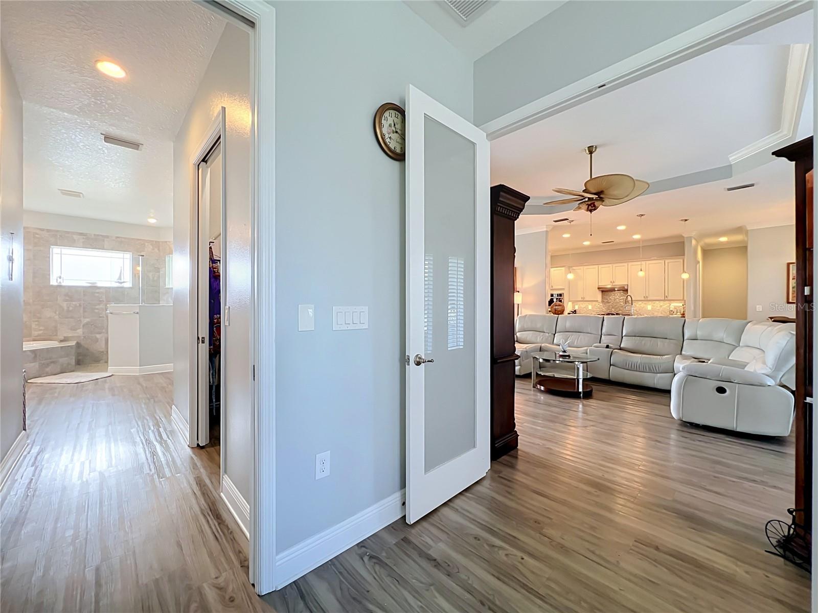 2595 Jolena Dr Property Photo 21