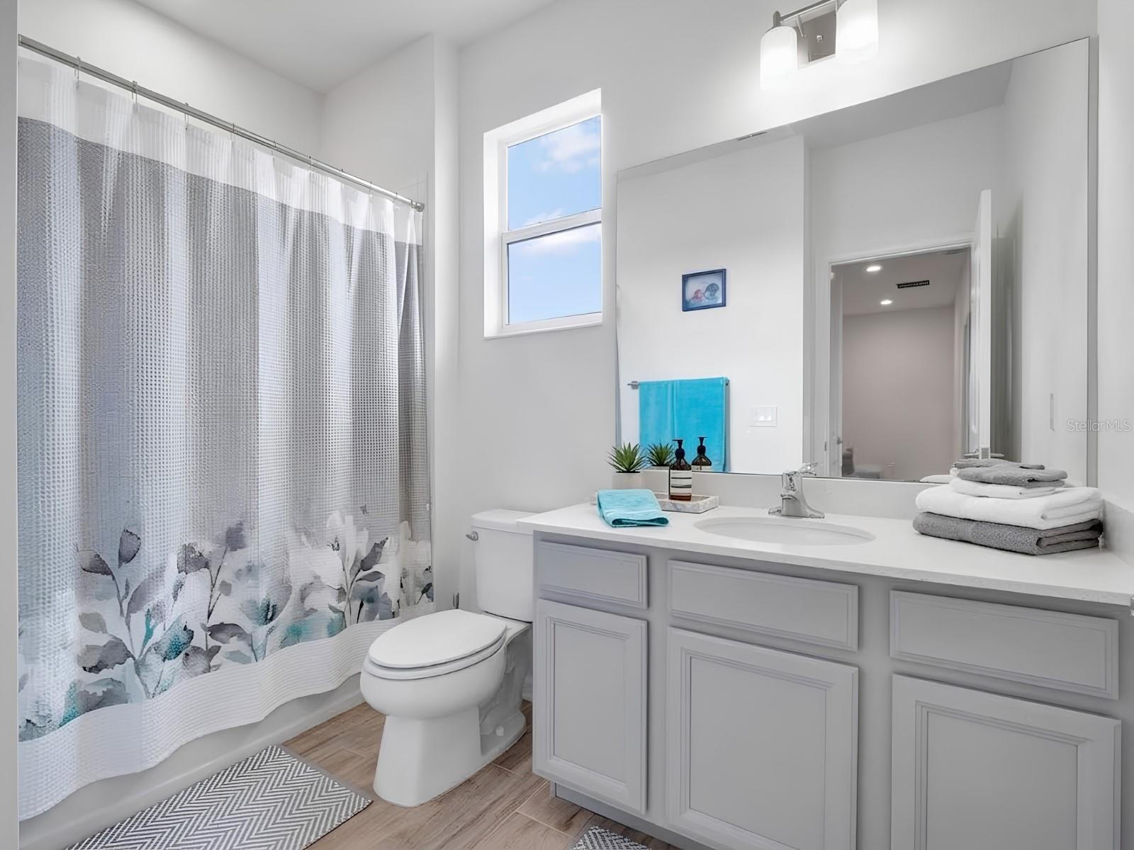 1168 Hendon Loop Property Photo 15