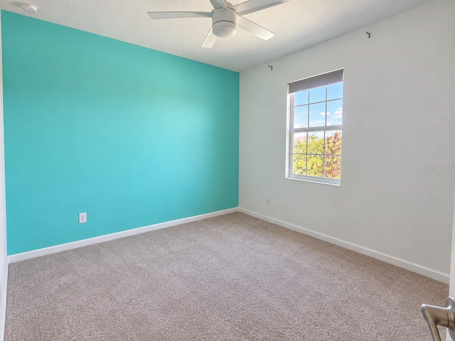 1168 Hendon Loop Property Photo 16
