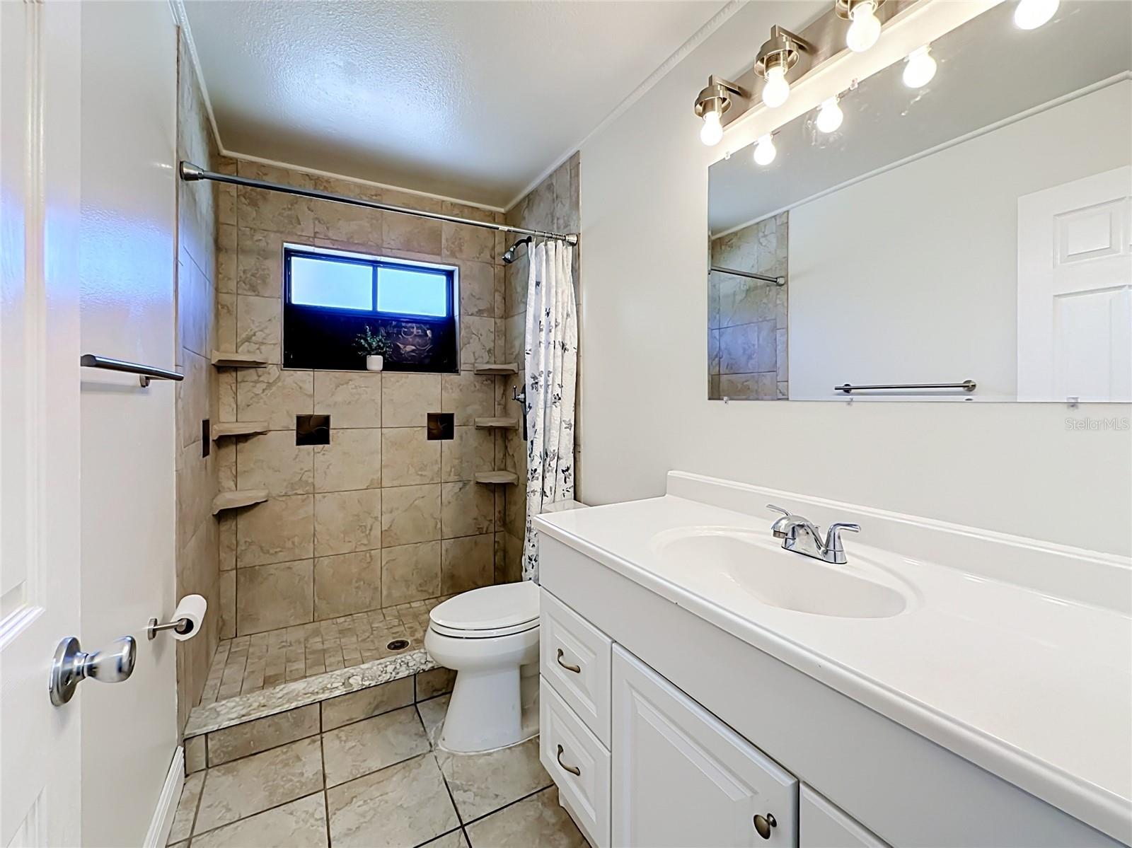 1825 34th St Nw Property Photo 31