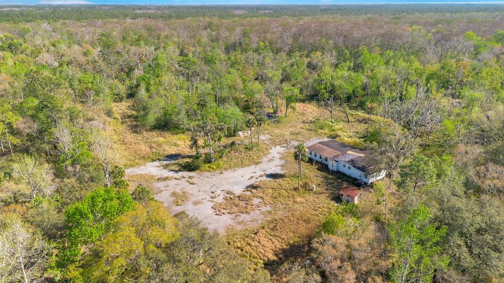 953 Baron Rd Property Photo 6