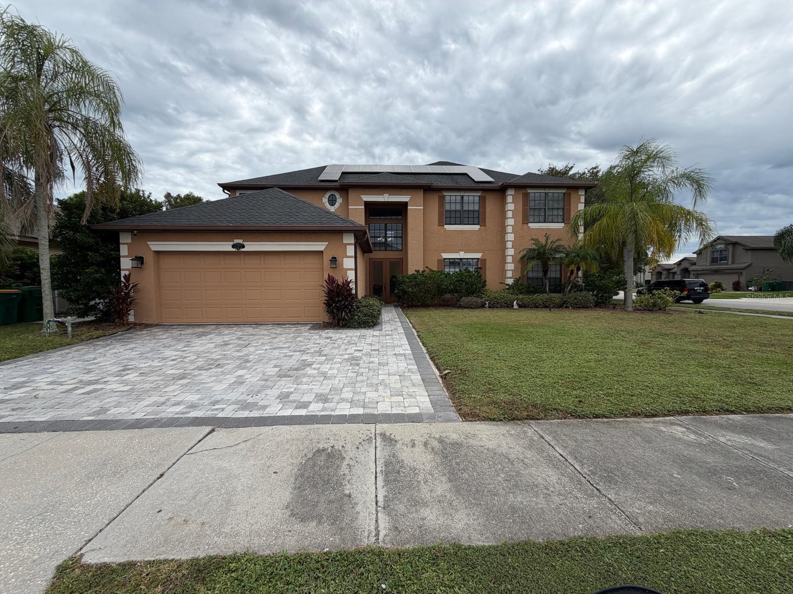 1373 Bent Palm Dr Property Photo