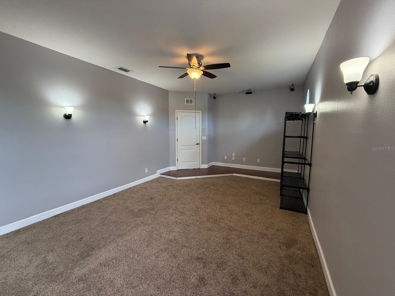1373 Bent Palm Dr Property Photo 33