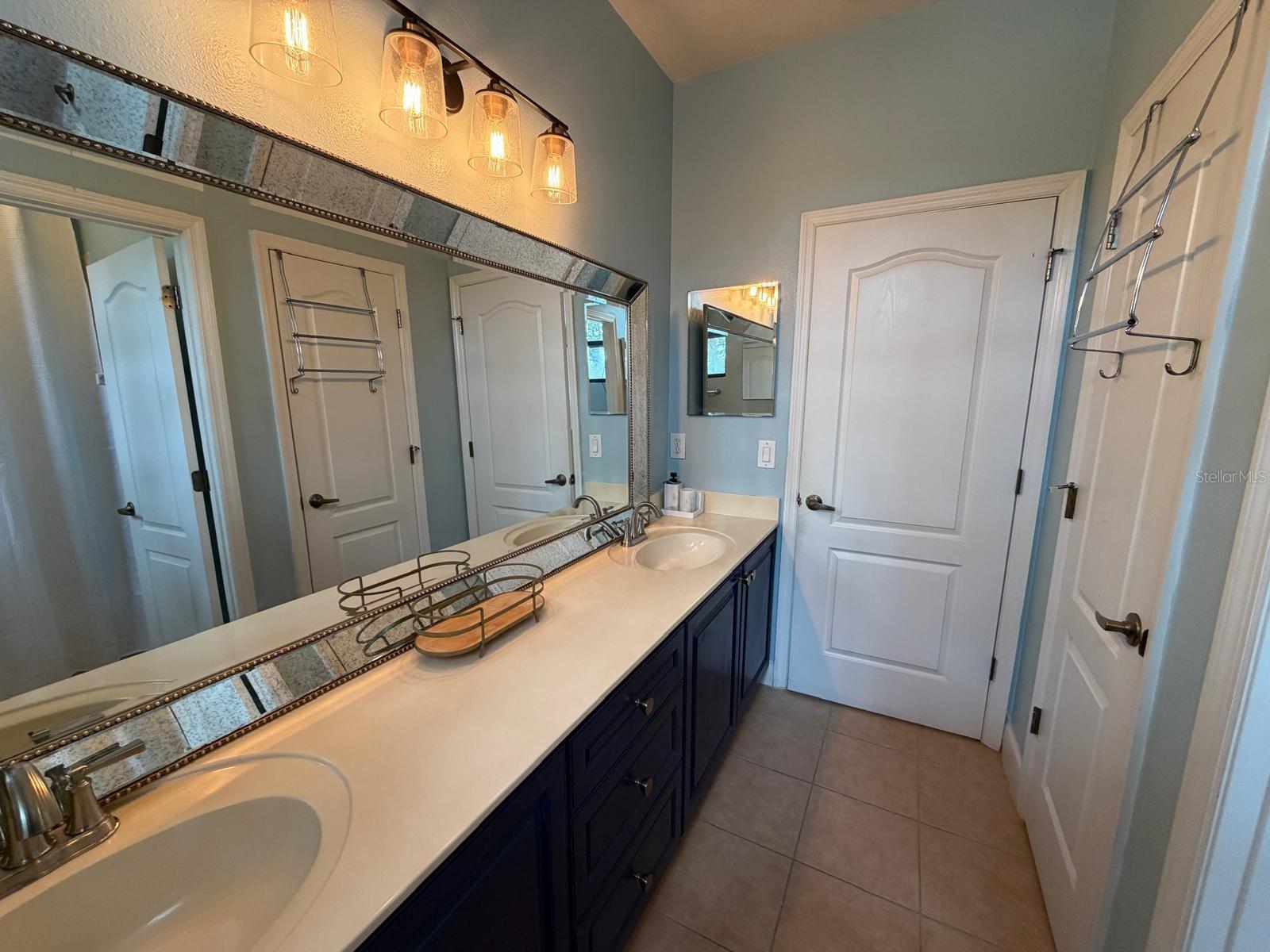 1373 Bent Palm Dr Property Photo 41