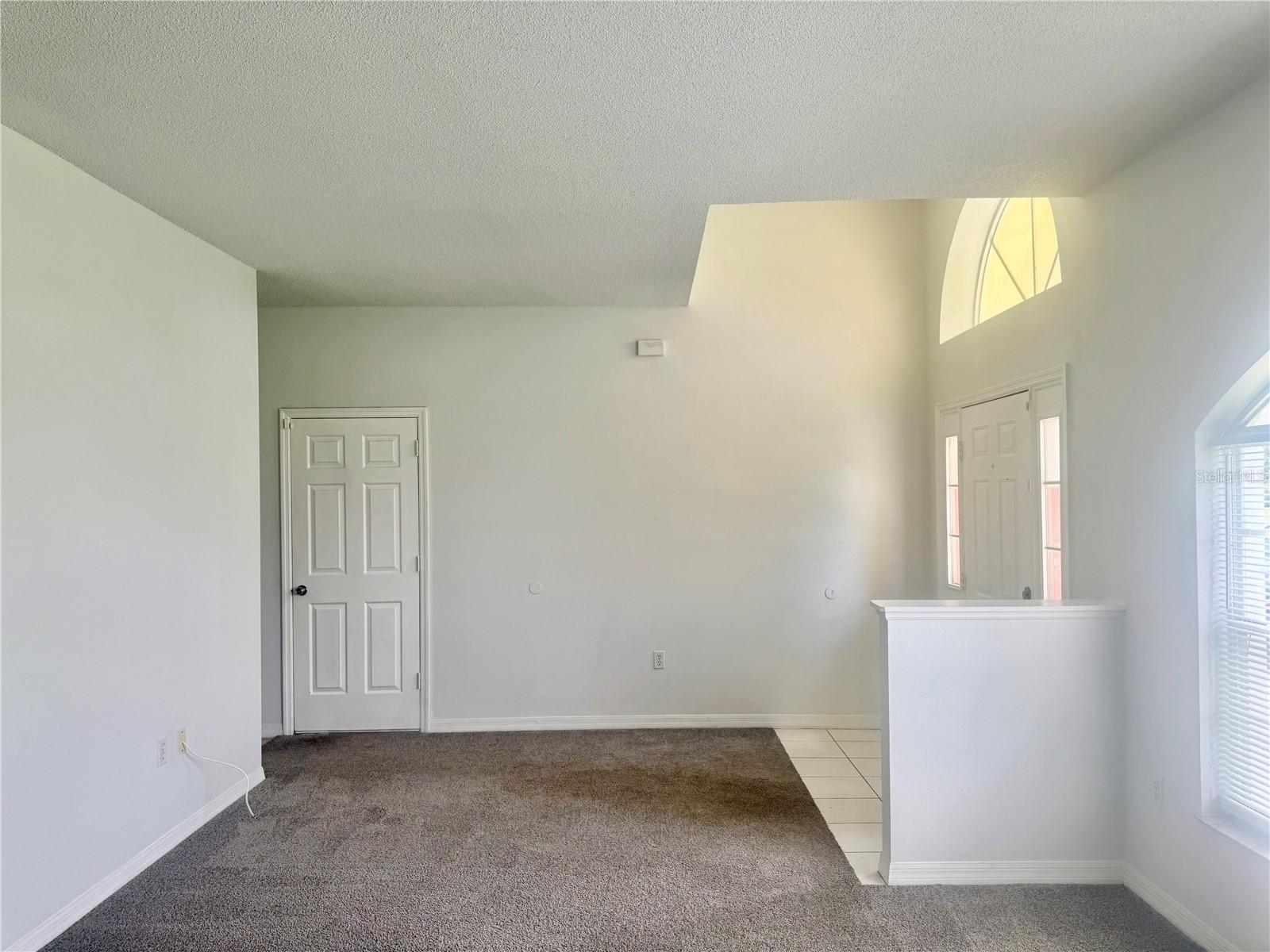 327 Alegriano Ct Property Photo 8