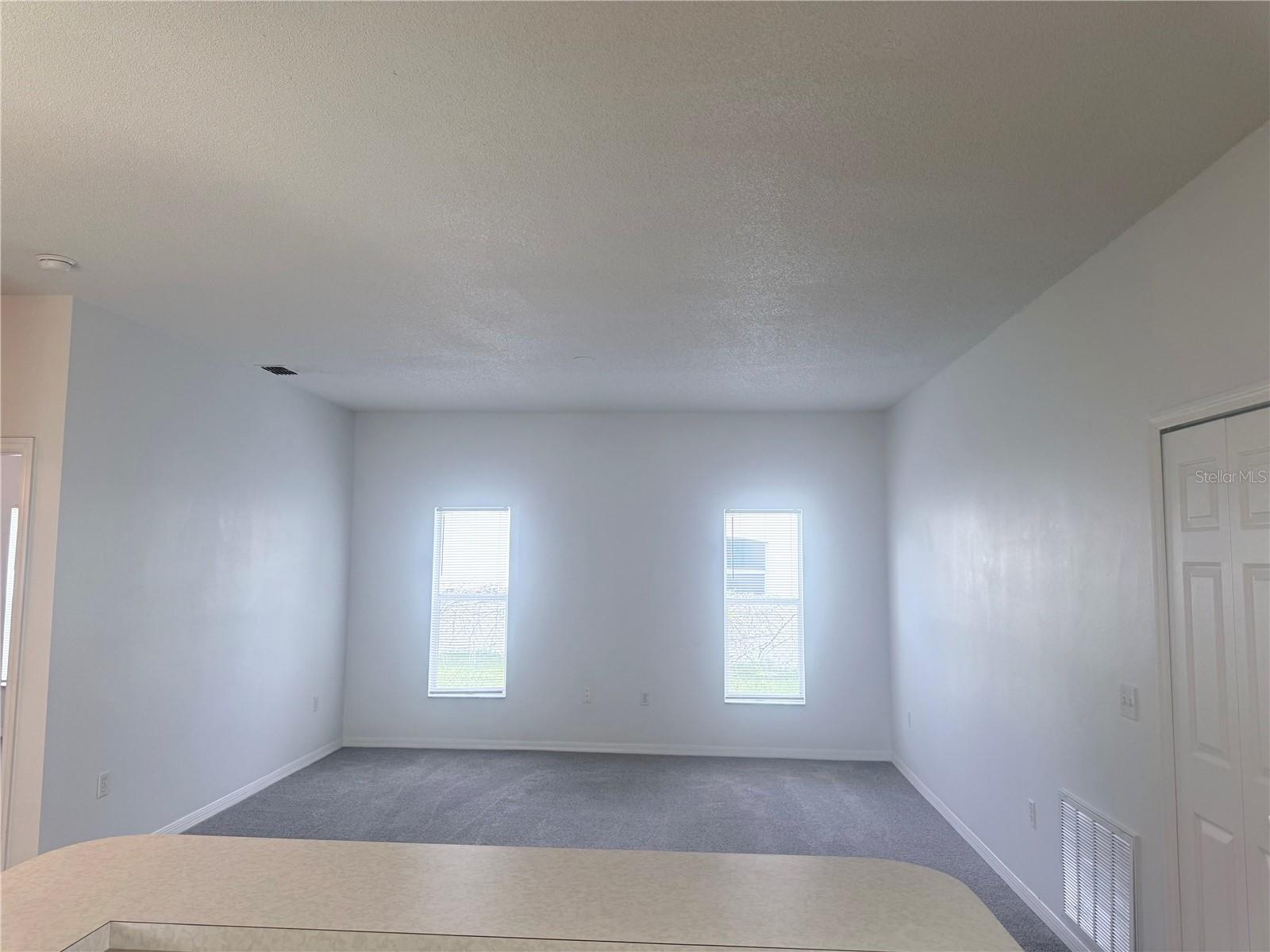 327 Alegriano Ct Property Photo 20
