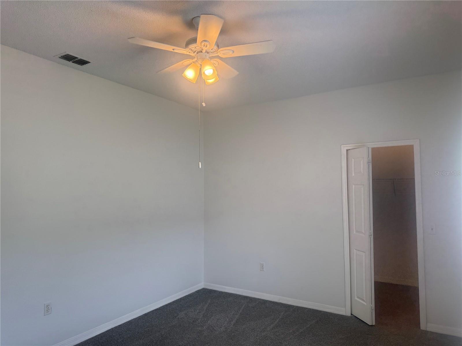 327 Alegriano Ct Property Photo 25