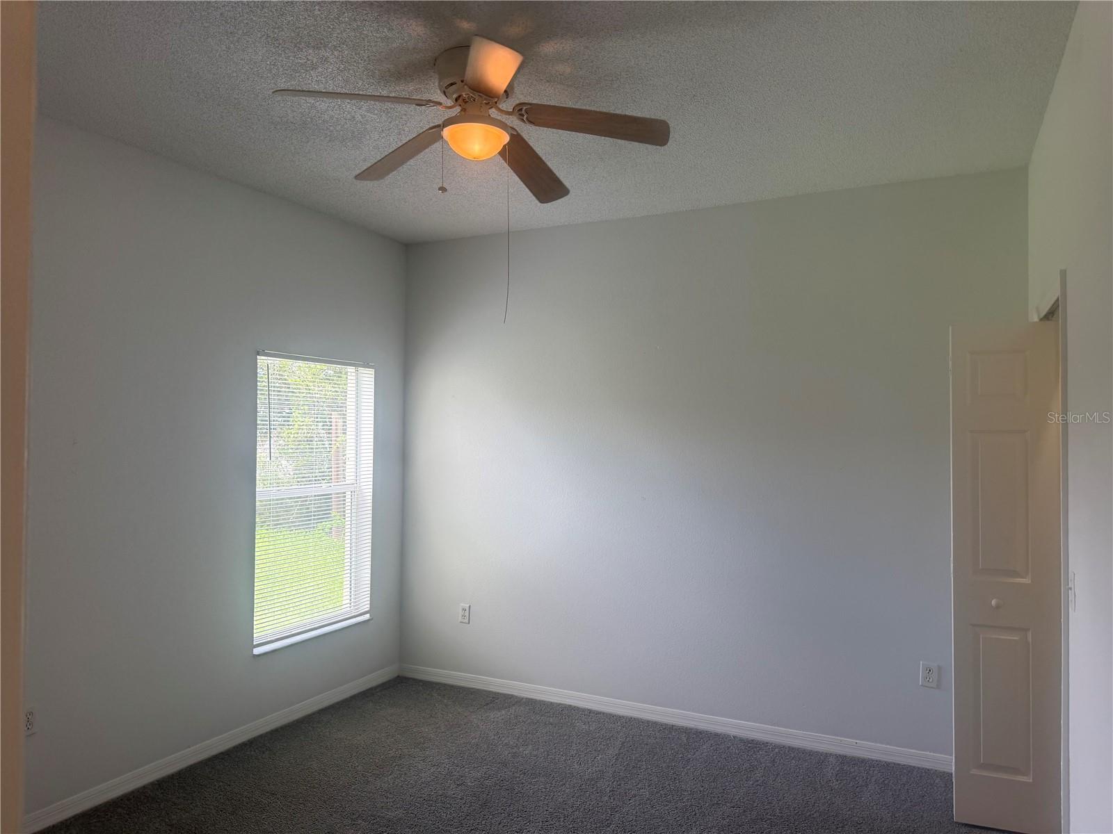 327 Alegriano Ct Property Photo 26